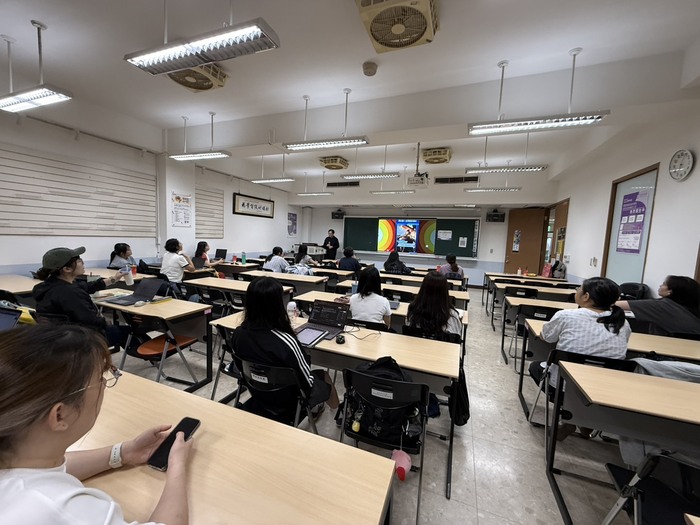 【學術活動】（114-2學期）115年6月11日 沙舟 博士【生成式AI與質性研究論文撰寫】 照片上傳圖片
