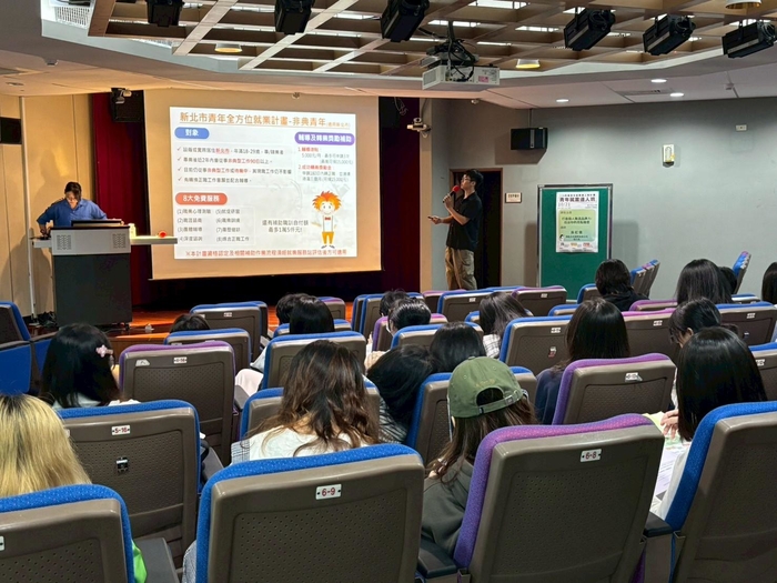 【學材職涯講座】（114-1學期）114年10月21日 【打造個人職涯品牌力!找出你的亮點履歷】照片上傳圖片