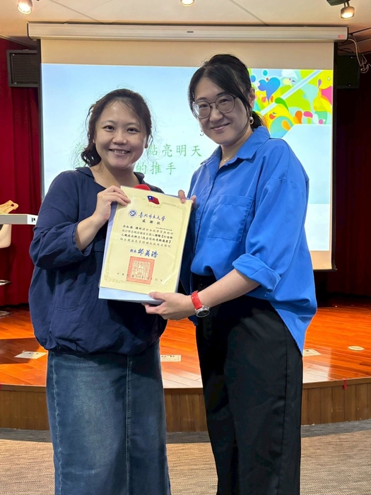 【學材職涯講座】（114-1學期）114年10月21日 【打造個人職涯品牌力!找出你的亮點履歷】照片上傳圖片