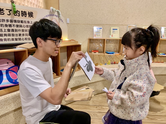 【師生活動】2026學習與媒材設計學戲玩聚窩活動圖片