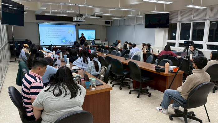 【學術活動】（114-2學期）114年2月24日 許毅璿 博士【永續世代下淨零教育新思維：教育部淨零綠校園理念與做法】 照片上傳圖片